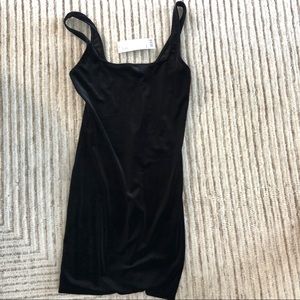 OU Velvet dress